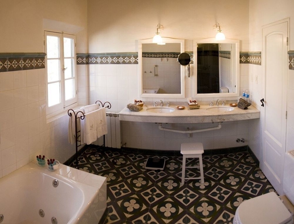 Imagen de la habitación del Hotel El Manantial Del Silencio. Foto 7