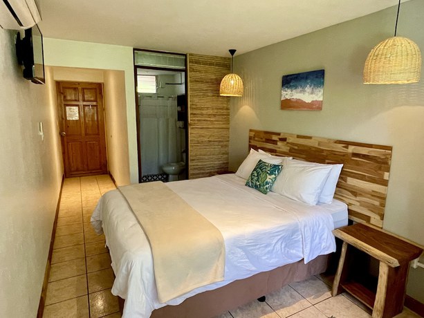 Imagen de la habitación del Hotel El Manglar. Foto 13