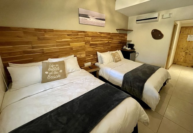 Imagen de la habitación del Hotel El Manglar. Foto 14