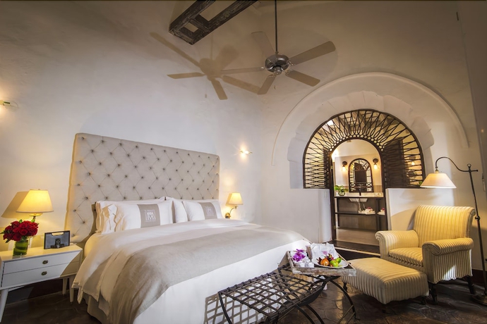 Imagen de la habitación del Hotel El Marqués Boutique. Foto 11