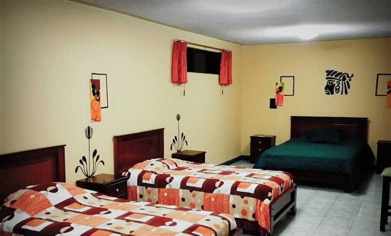 Imagen de la habitación del Hotel El Marquez. Foto 11