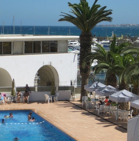 Imagen de la piscina del Hotel El Marsa. Foto 15