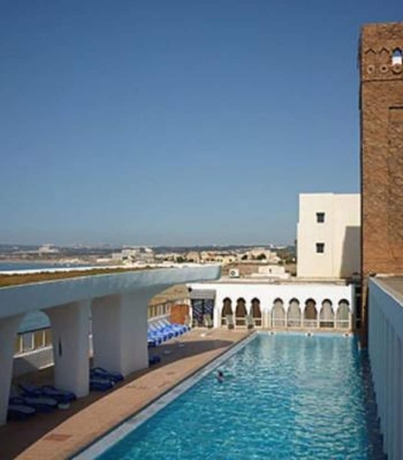 Imagen de la piscina del Hotel El Marsa. Foto 17