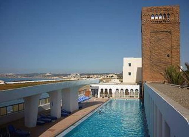 Imagen de la piscina del Hotel El Marsa. Foto 19