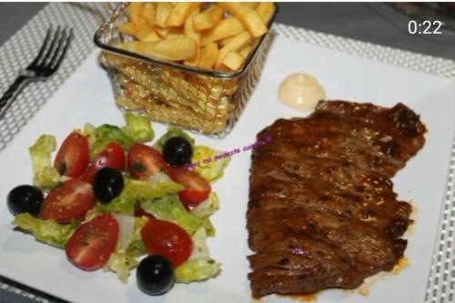 Imagen de la habitación del Hotel El Medina. Foto 5