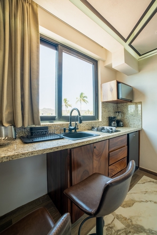 Imagen de la habitación del Hotel El Mejor en Melaque. Foto 5