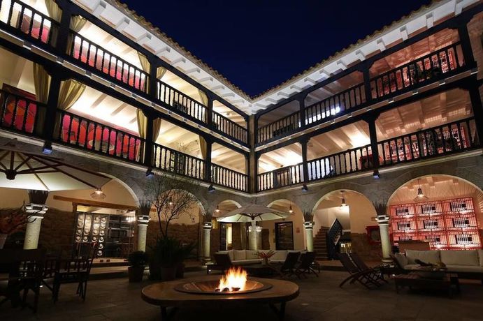 Imagen de la habitación del Hotel El Mercado. Foto 13