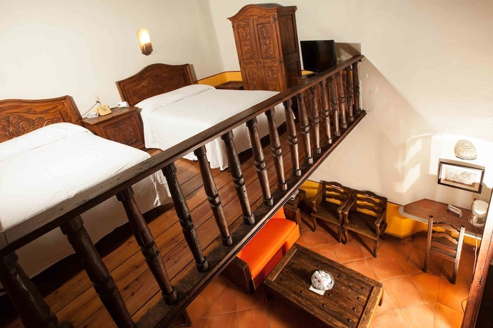 Imagen de la habitación del Hotel El Mes&oacute;n Del Alf&eacute;rez Xalapa. Foto 7