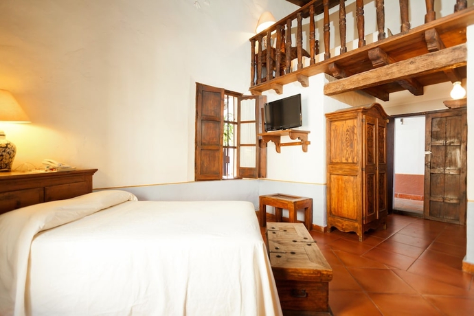 Imagen de la habitación del Hotel El Mes&oacute;n Del Alf&eacute;rez Xalapa. Foto 8