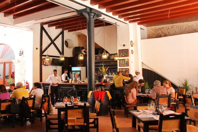 Imagen general del Hotel El Mes&oacute;n de la Flota. Foto 3