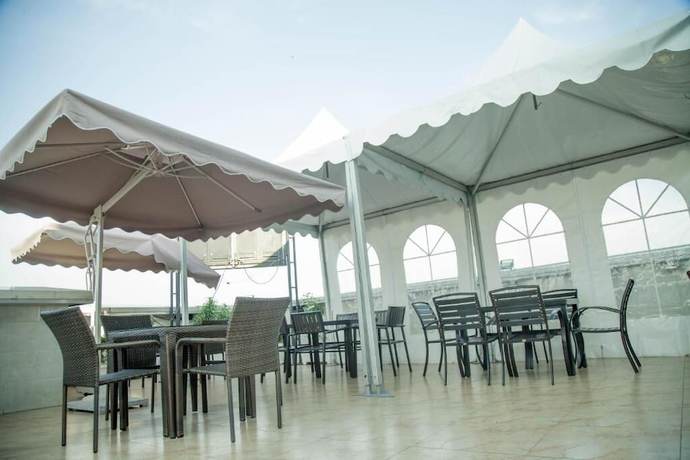 Imagen general del Hotel El Mimosa Complex, Douala. Foto 2
