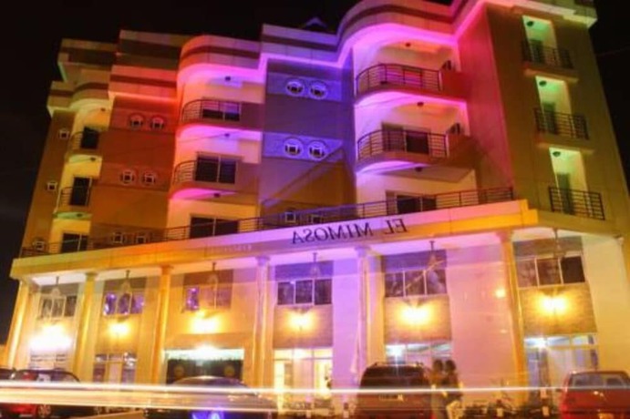 Imagen general del Hotel El Mimosa Complex, Douala. Foto 1