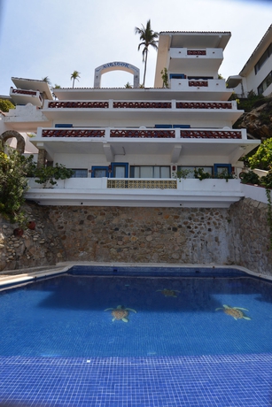 Imagen de la piscina del Hotel El Mirador Acapulco. Foto 16