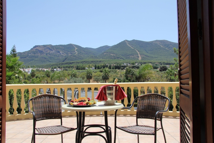 Imagen de los exteriores del Hotel El Mirador, Alhaurín el Grande. Foto 9