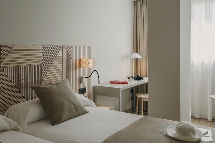 Imagen de la habitación del Hotel El Mirador, Loja. Foto 12