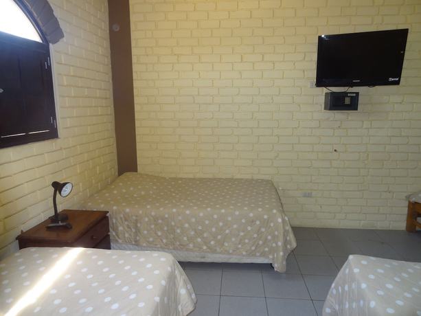 Imagen de la habitación del Hotel El Mirador, Pacasmayo. Foto 5