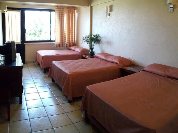 Imagen de la habitación del Hotel El Mirador, Puerto Escondido. Foto 11