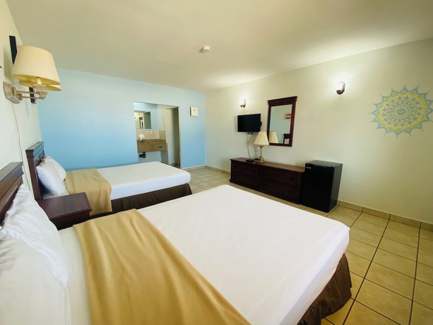 Imagen de la habitación del Hotel El Mirador, Puerto Pe&ntilde;asco. Foto 13