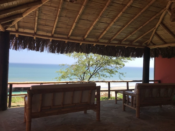 Imagen de la habitación del Hotel El Mirador de Vichayito. Foto 17