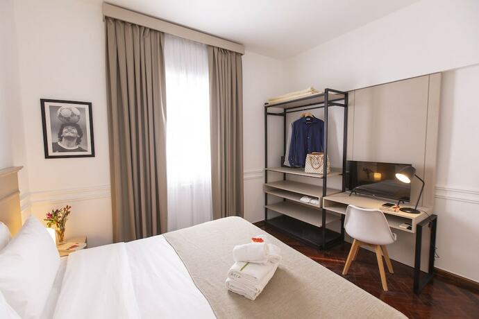 Imagen de la habitación del Hotel El Misti Buenos Aires Centro. Foto 15