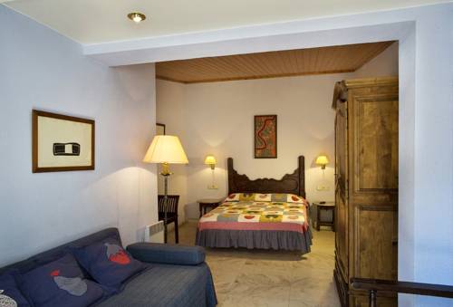 Imagen de la habitación del Hotel El Moli. Foto 10