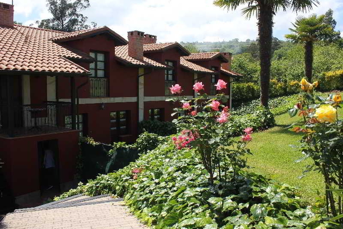 Imagen de los exteriores del Hotel El Molin De Petra. Foto 9