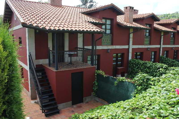 Imagen de los exteriores del Hotel El Molin De Petra. Foto 11