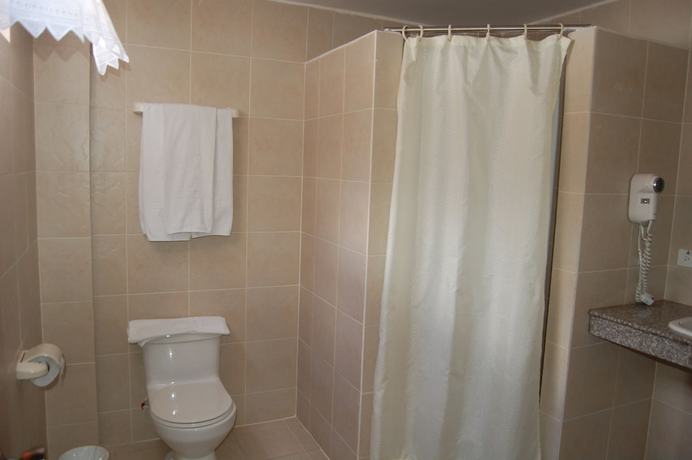 Imagen de la habitación del Hotel El Molino Alausi. Foto 7