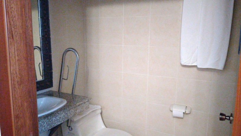 Imagen de la habitación del Hotel El Molino Alausi. Foto 8