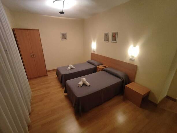 Imagen de la habitación del Hotel El Molino de Pancorbo. Foto 17