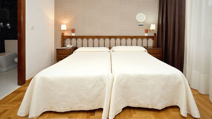 Imagen de la habitación del Hotel El Molinon. Foto 12