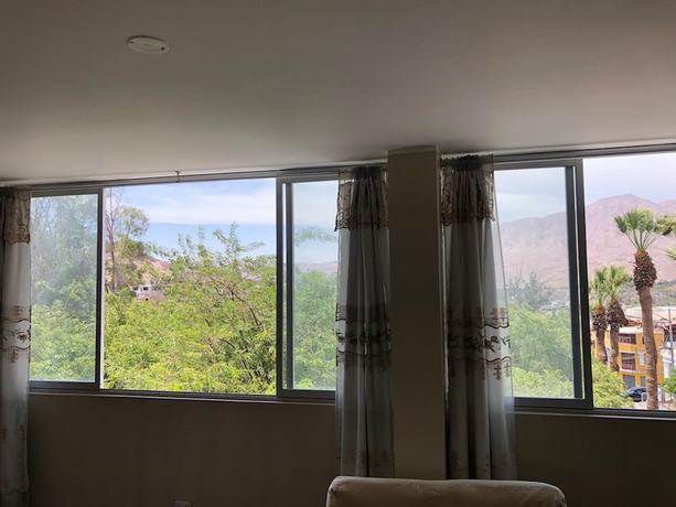 Imagen de la habitación del Hotel El Monarca Suite. Foto 13