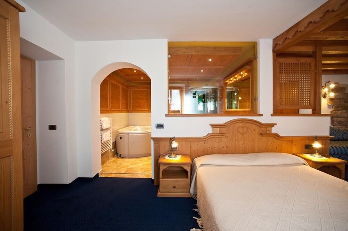 Imagen de la habitación del Hotel El Mondin. Foto 11