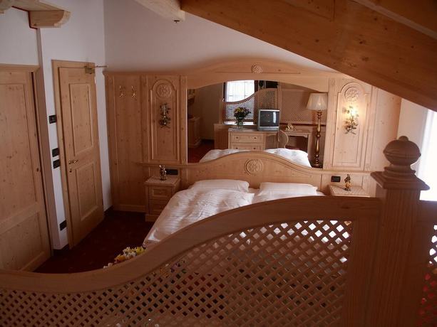 Imagen de la habitación del Hotel El Mondin. Foto 19