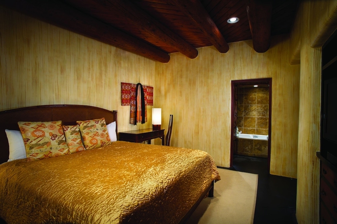 Imagen de la habitación del Hotel El Monte Sagrado Living Resort and Spa. Foto 17