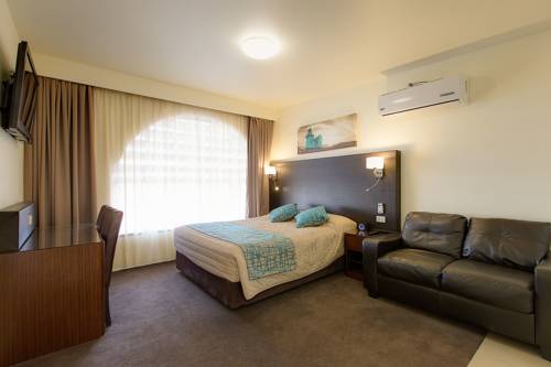 Imagen de la habitación del Hotel El Motor Inn. Foto 3