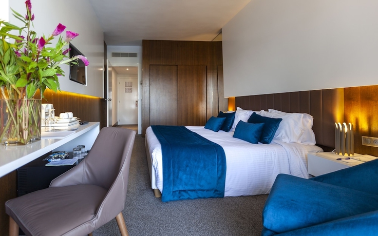 Imagen de la habitación del Hotel El Mouradi Gammarth. Foto 10