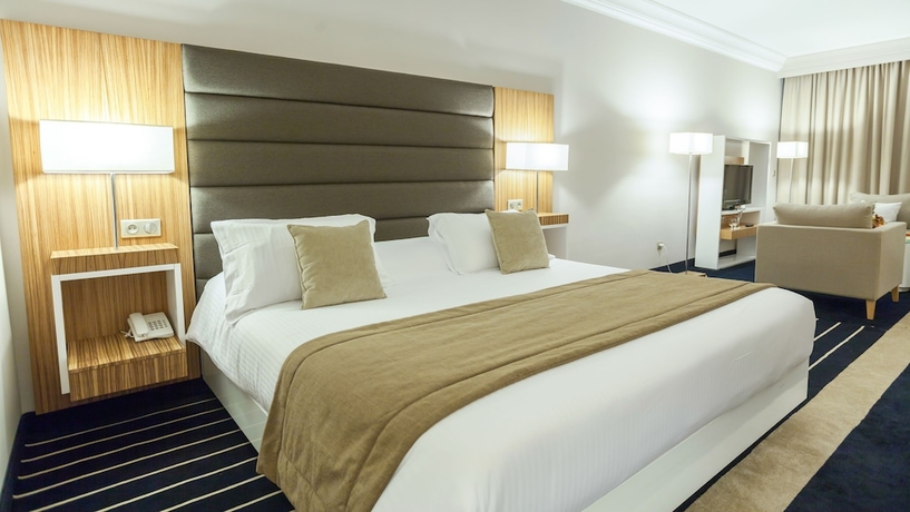 Imagen de la habitación del Hotel El Mouradi Gammarth. Foto 12