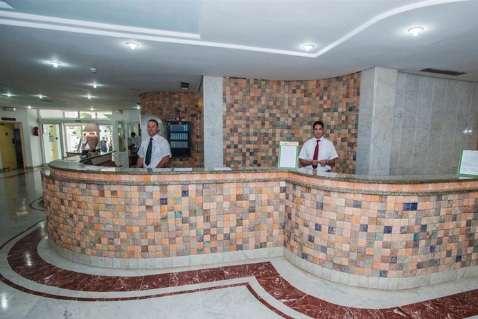 Imagen general del Hotel El Mouradi Skanes. Foto 13