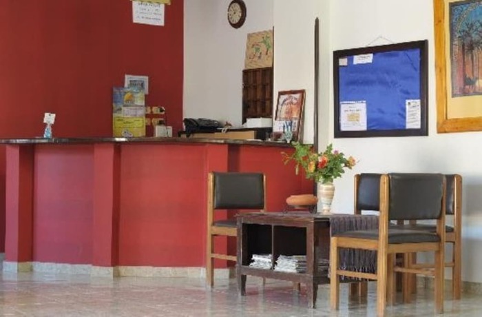 Imagen de los interiores del Hotel El Nakhil. Foto 16