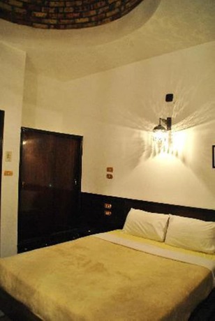 Imagen de la habitación del Hotel El Nakhil. Foto 8