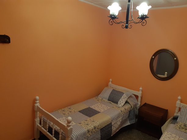 Imagen de la habitación del Hotel El Nevado Malarg&uuml;e. Foto 8