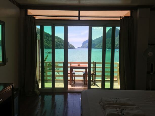 Imagen de la habitación del Hotel El Nido Beach. Foto 13