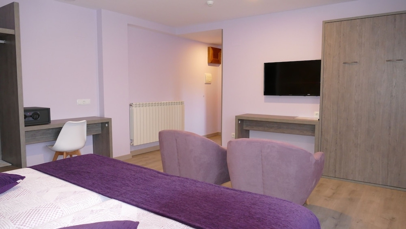 Imagen de la habitación del Hotel El Nido De Pinares. Foto 4