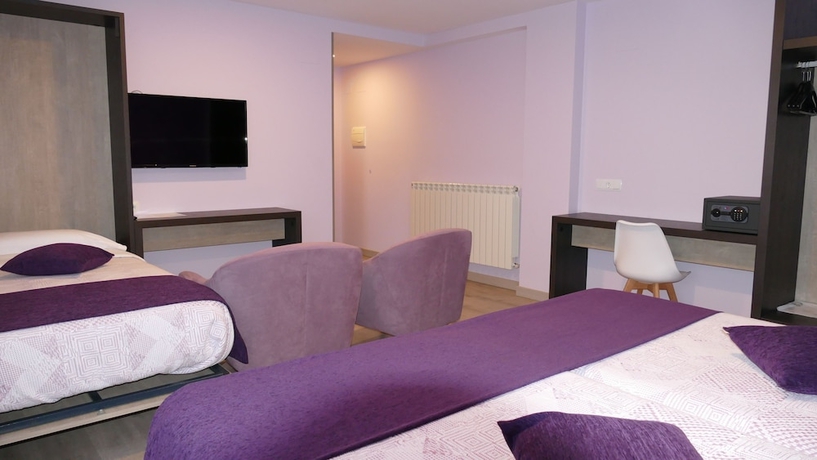 Imagen de la habitación del Hotel El Nido De Pinares. Foto 7