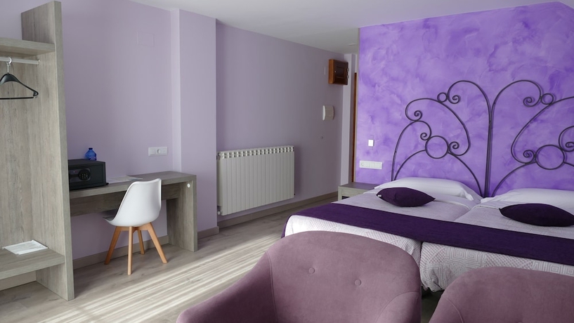 Imagen de la habitación del Hotel El Nido De Pinares. Foto 9