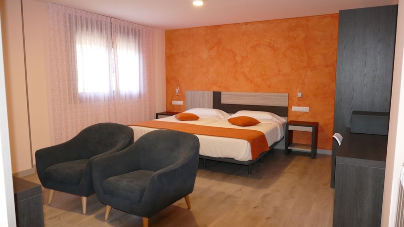 Imagen de la habitación del Hotel El Nido De Pinares. Foto 12