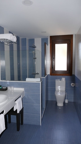 Imagen de la habitación del Hotel El Nido De Pinares. Foto 15