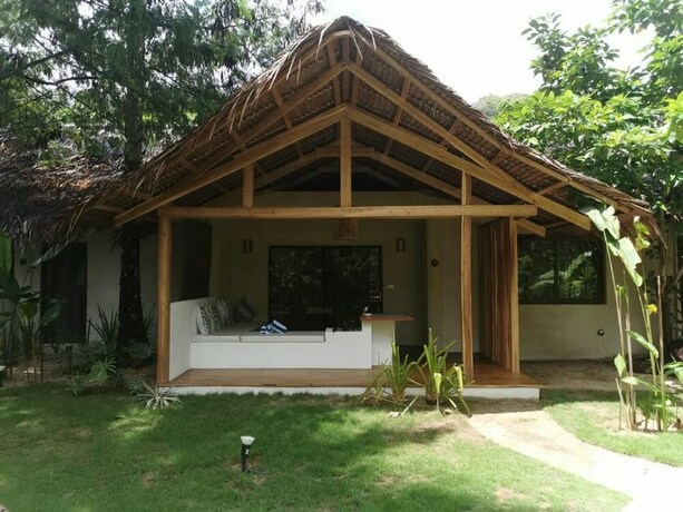 Imagen de la habitación del Hotel El Nido Mahogany Beach. Foto 31