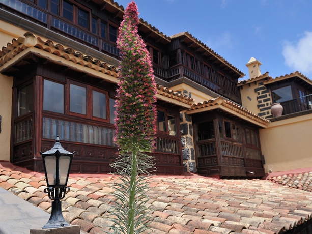 Imagen de los exteriores del Hotel El Nogal Boutique y Spa. Foto 12